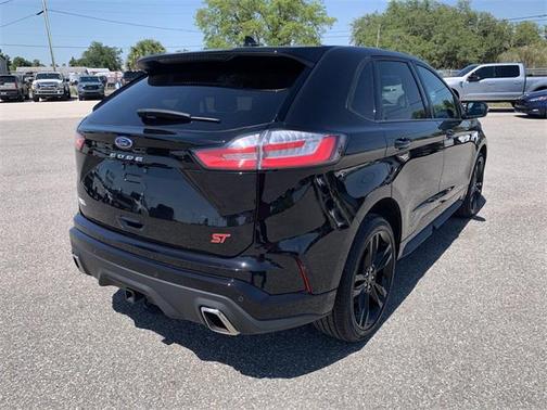 2024 Ford Edge ST