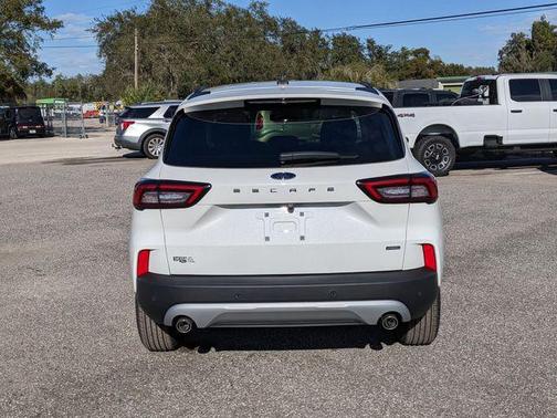 2026 Ford Escape PHEV SE