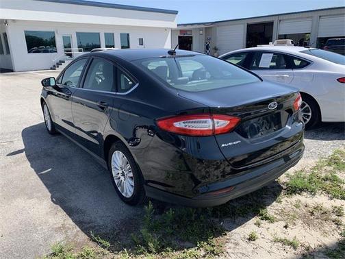 2014 Ford Fusion Hybrid S