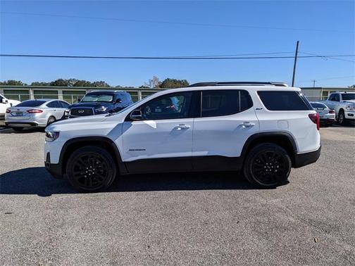 2022 GMC Acadia FWD SLT