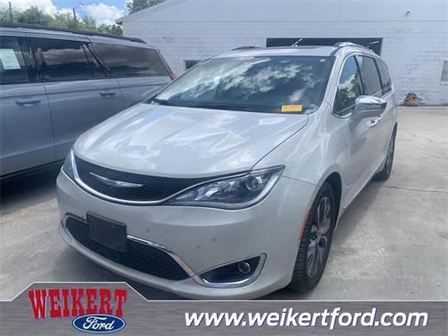 2017 Chrysler Pacifica Limited