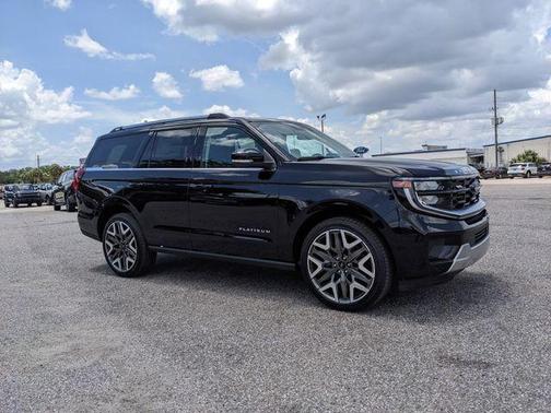 Black Metallic 2026 Ford Expedition Platinum