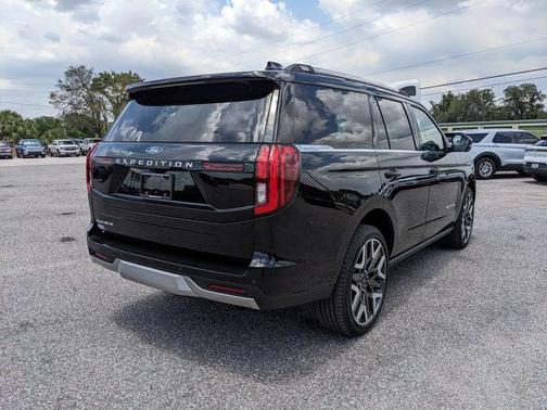 Black Metallic 2026 Ford Expedition Platinum