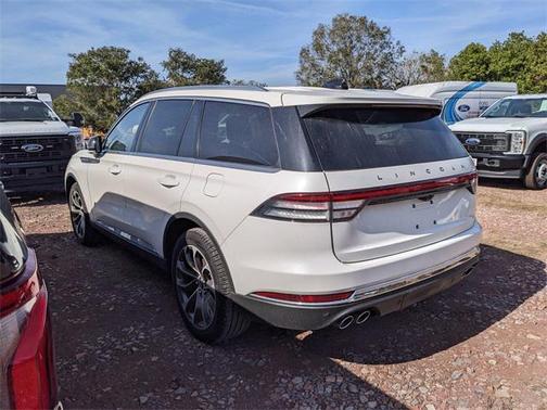 2025 Lincoln Aviator Premiere