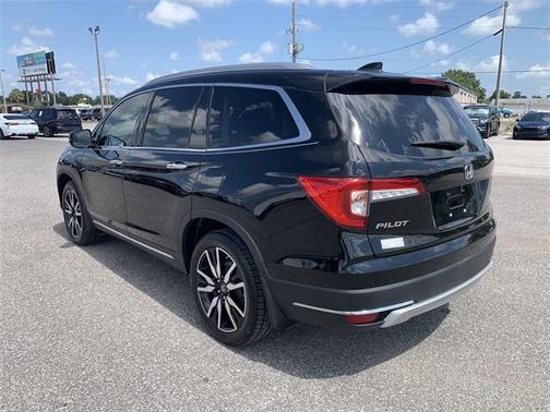 2019 Honda Pilot Touring 8-Passenger
