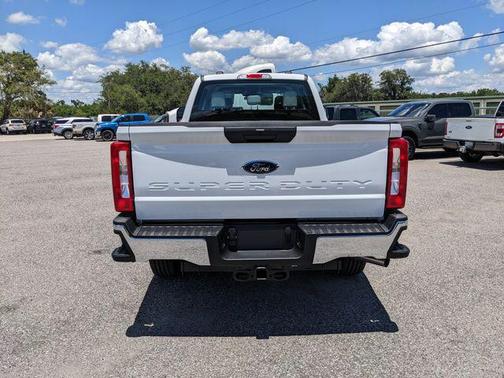 Oxford White 2026 Ford F-350 XL