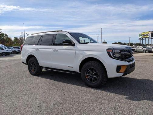 2025 Ford Expedition Tremor