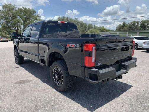 2025 Ford F-350 Platinum