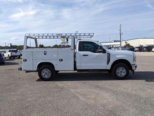2023 Ford F-250 XL