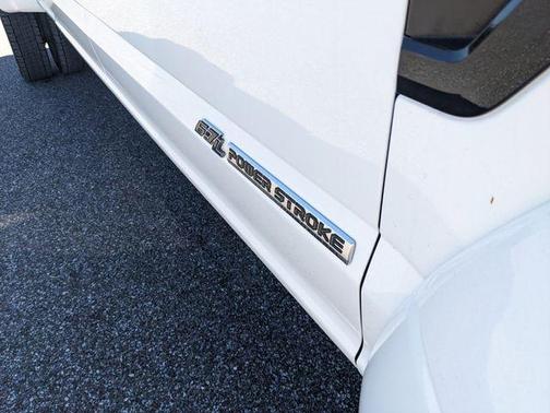 White Metallic 2022 Ford F-450 Platinum
