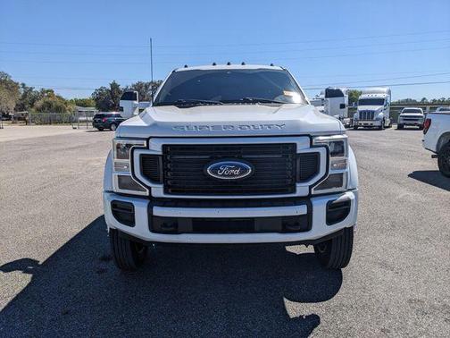 White Metallic 2022 Ford F-450 Platinum