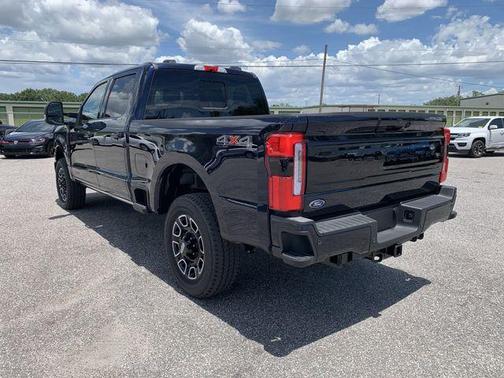 2025 Ford F-350 Platinum