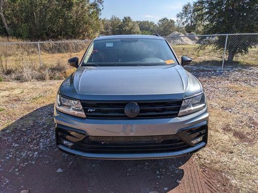 2021 Volkswagen Tiguan 2.0T SE R-Line Black