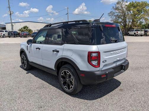 Space White Metallic 2026 Ford Bronco Sport Outer Banks