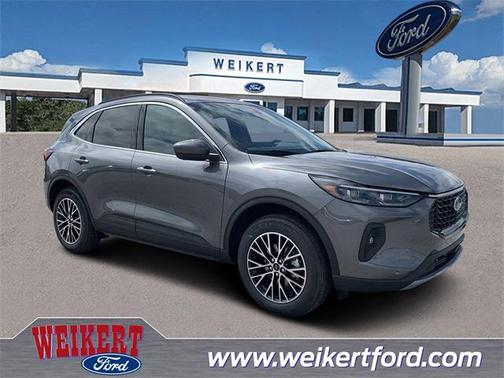 2026 Ford Escape PHEV SE