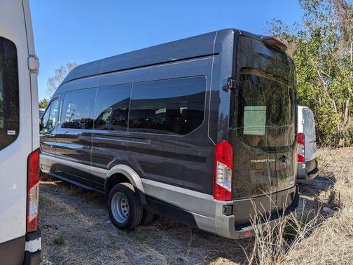 2025 Ford Transit-350 XLT