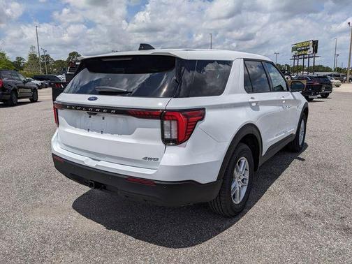 Oxford White 2026 Ford Explorer Active