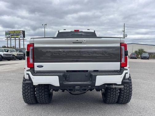 2026 Ford F-450 Platinum