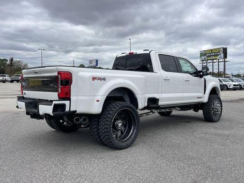 2026 Ford F-450 Platinum