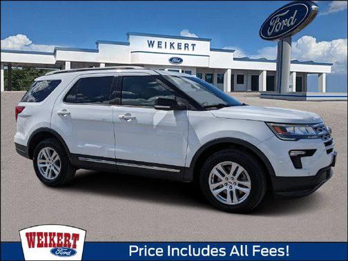 Oxford White 2019 Ford Explorer XLT