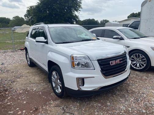 Summit White 2017 GMC Terrain SLE-2