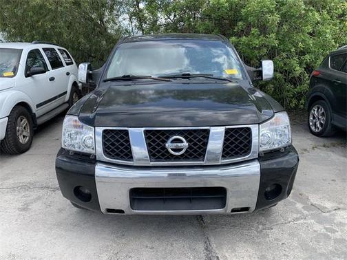 2005 Nissan Titan LE Crew Cab