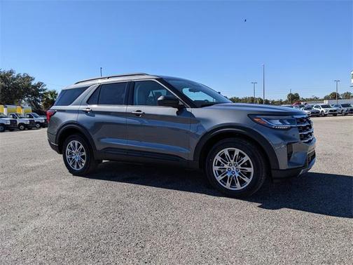 2026 Ford Explorer Active w/200A Pkg