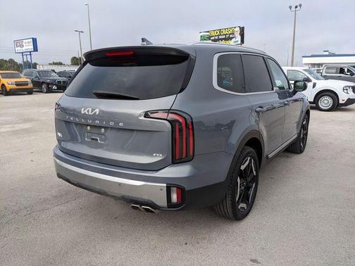 2023 Kia Telluride EX