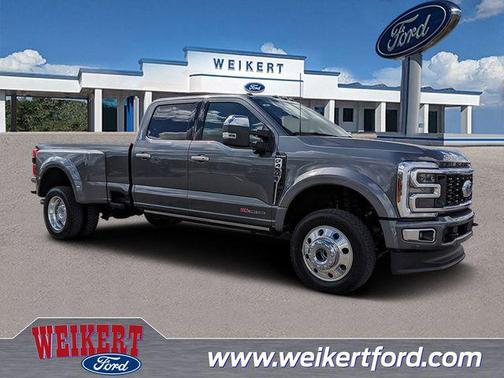 2026 Ford F-450 Platinum