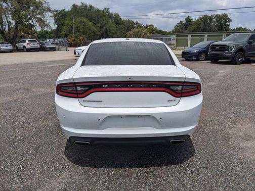 White Knuckle Clearcoat 2018 Dodge Charger SXT