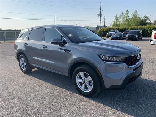 2022 Kia Sorento LX