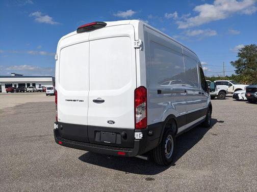 2026 Ford Transit-250 Base