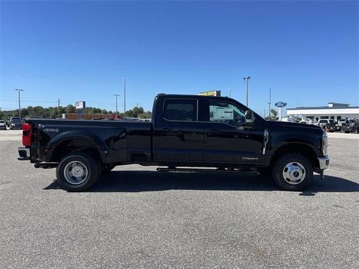 2026 Ford F-350 XLT
