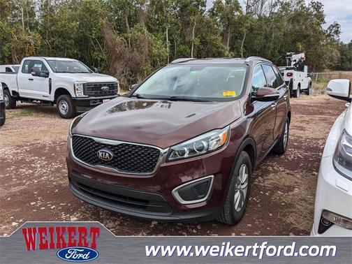2017 Kia Sorento LX