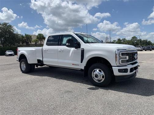 2026 Ford F-350 Platinum