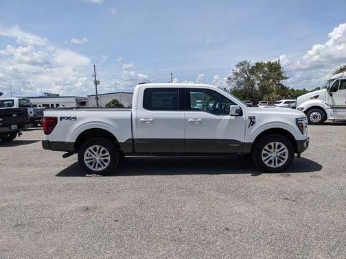 Star White Metallic Tri-Coat 2026 Ford F-150 King Ranch