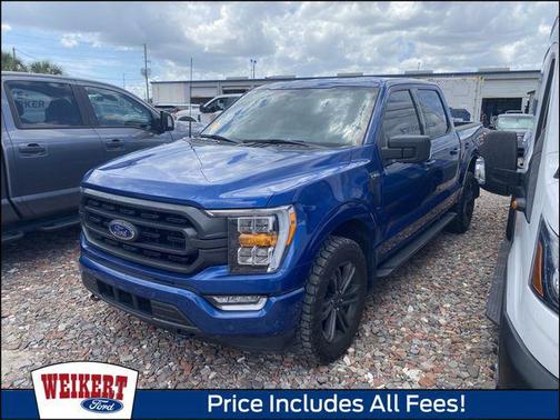 Blue Metallic 2022 Ford F-150 XLT