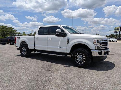 White Metallic 2020 Ford F-250 Lariat