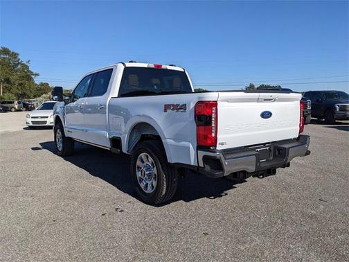 2026 Ford F-350 Lariat