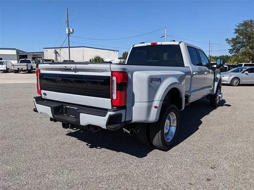 2026 Ford F-450 Platinum