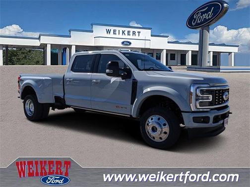 2026 Ford F-450 Platinum