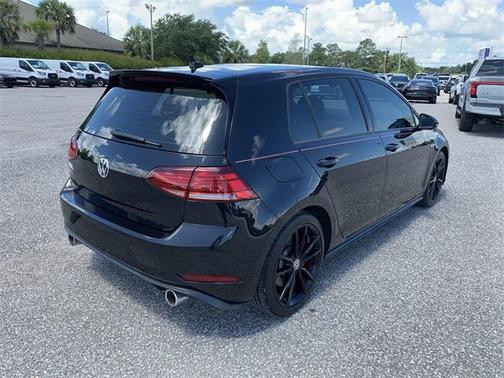 2021 Volkswagen Golf GTI 2.0T SE DSG