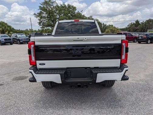 2025 Ford F-350 Platinum