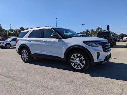2026 Ford Explorer Active (200A)