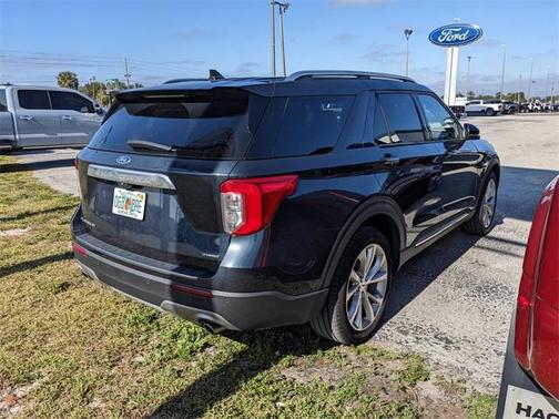 2023 Ford Explorer Platinum