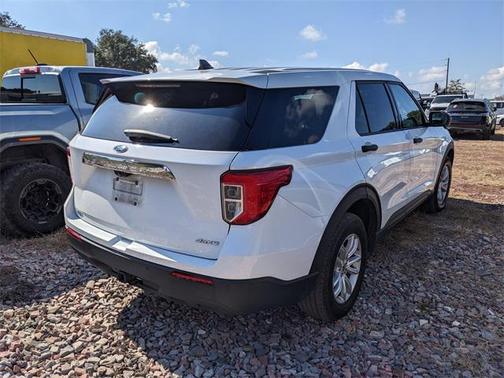 2021 Ford Explorer Base