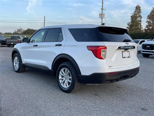 2021 Ford Explorer Base