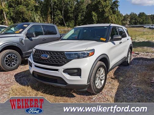 2021 Ford Explorer Base
