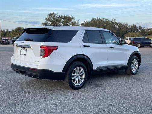 2021 Ford Explorer Base