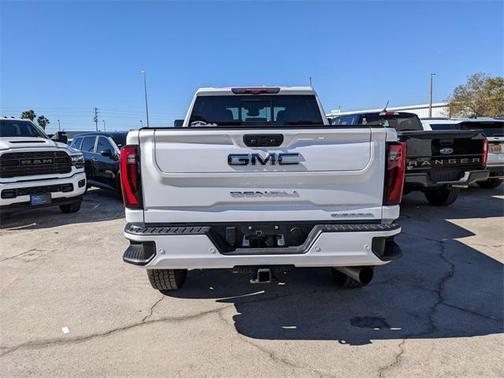 2024 GMC Sierra 2500 Denali Ultimate